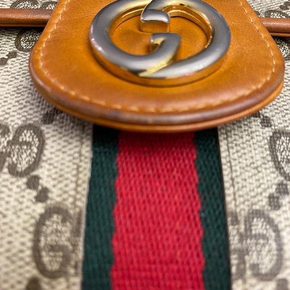 SOLD!! VINTAGE GUCCI CHERRY LINE SHOULDER BAG - Picture 13 of 15